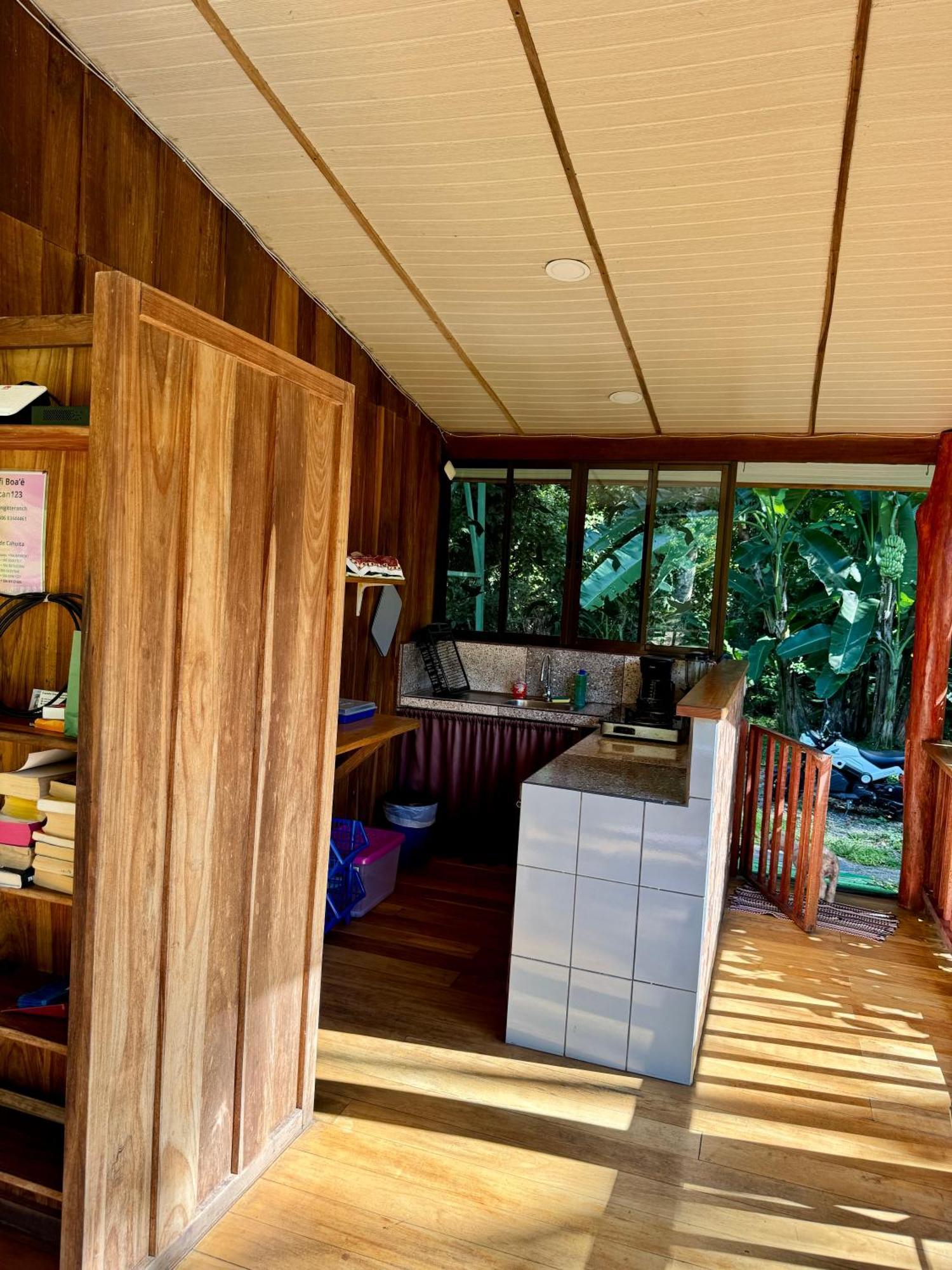 ホテル Brigitte'S Ranch カウイータ エクステリア 写真